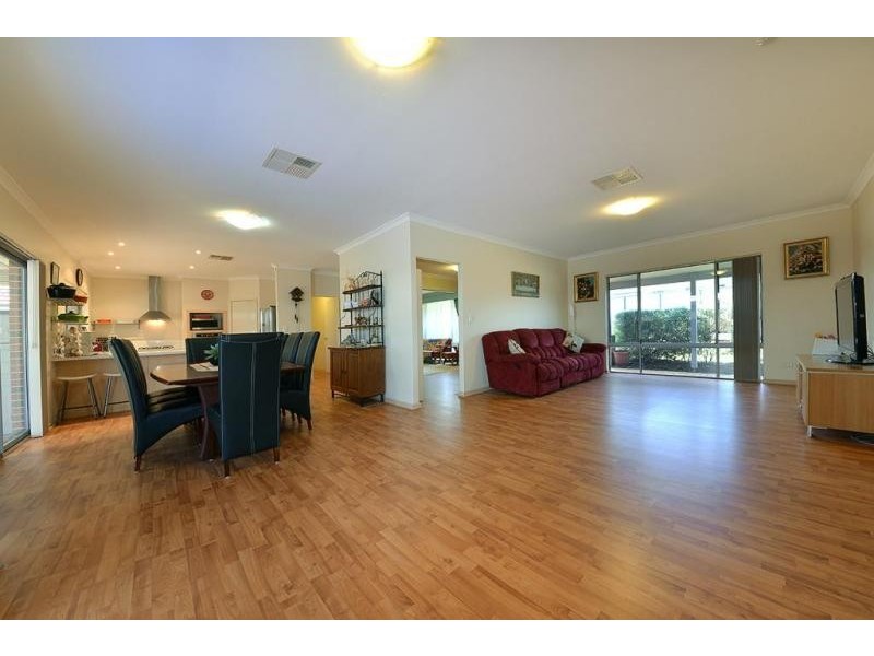 2 Lyssos Way, Tapping WA 6065