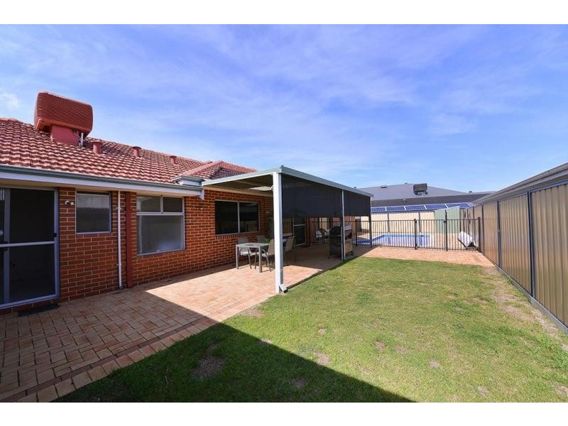 2 Lyssos Way, Tapping WA 6065