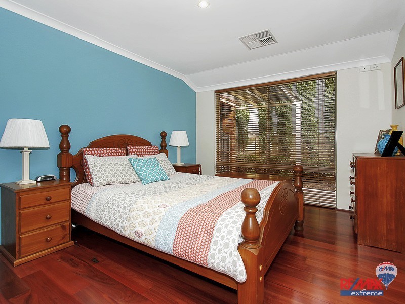 19 Kilmarnock Loop, Kinross WA 6028