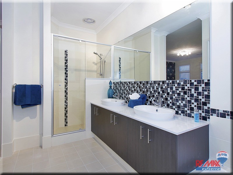 12 Broadford Avenue, Butler WA 6036