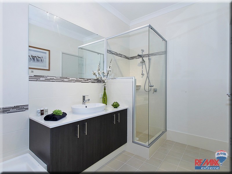 12 Broadford Avenue, Butler WA 6036