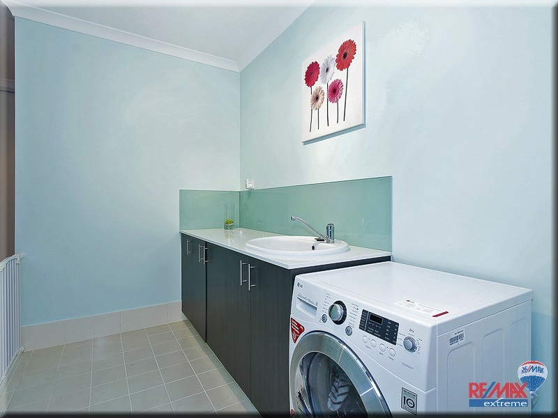 12 Broadford Avenue, Butler WA 6036