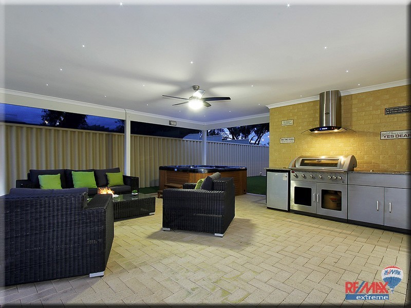 12 Broadford Avenue, Butler WA 6036