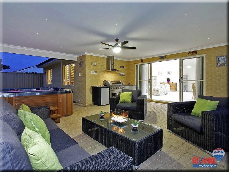 12 Broadford Avenue, Butler WA 6036