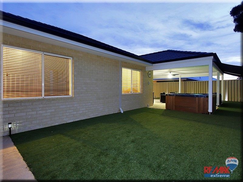 12 Broadford Avenue, Butler WA 6036