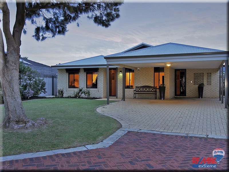 9 Navy Court, Quinns Rocks WA 6030