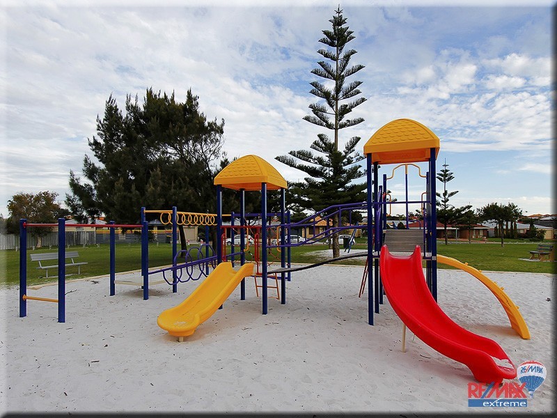 9 Navy Court, Quinns Rocks WA 6030