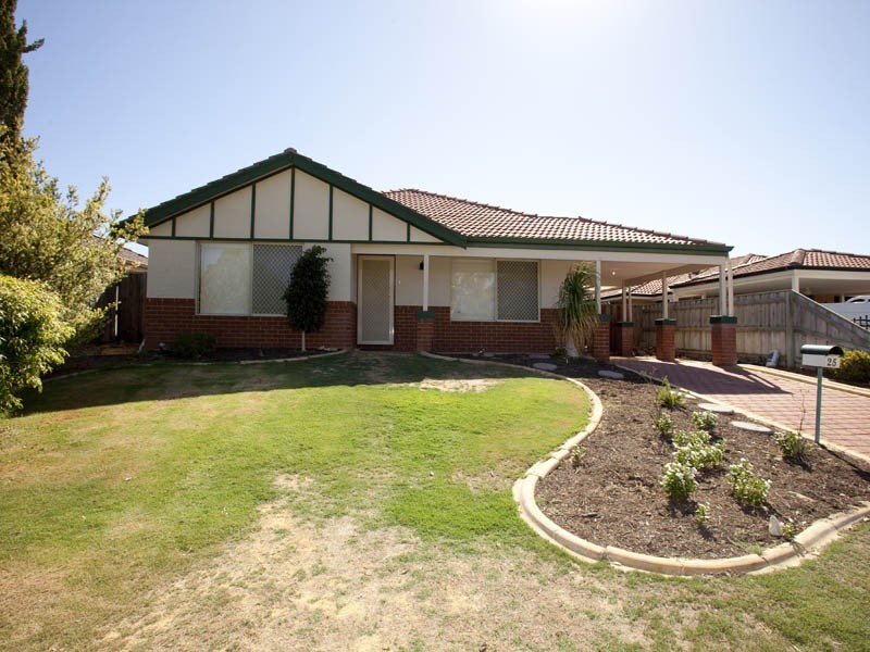 25 Waring Green, Clarkson WA 6030