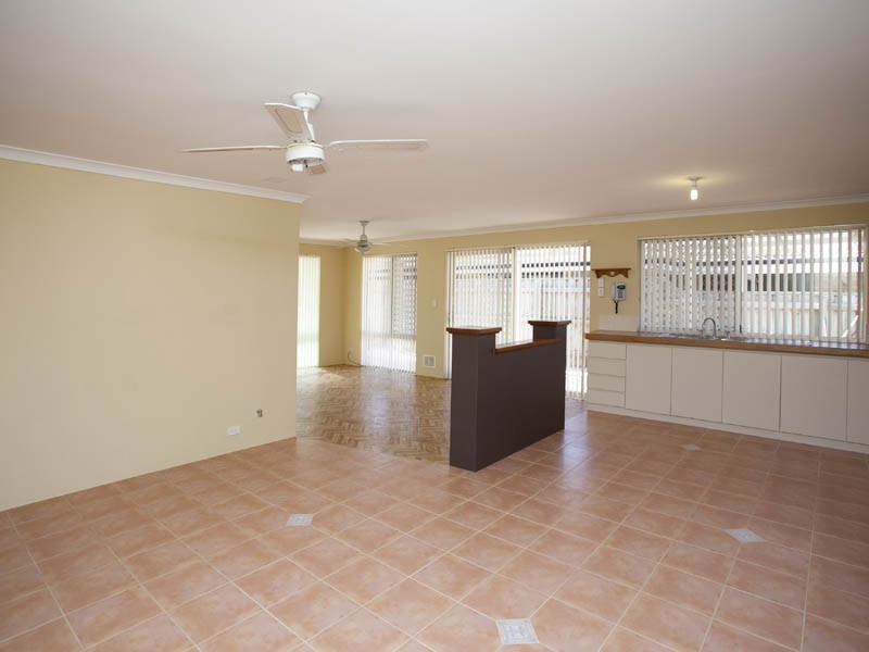 25 Waring Green, Clarkson WA 6030