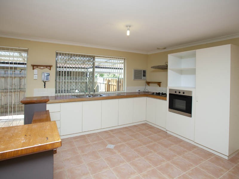 25 Waring Green, Clarkson WA 6030