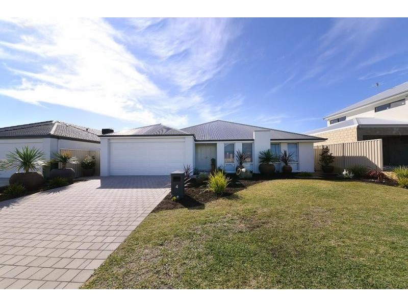 4 Dietes View, Sinagra WA 6065