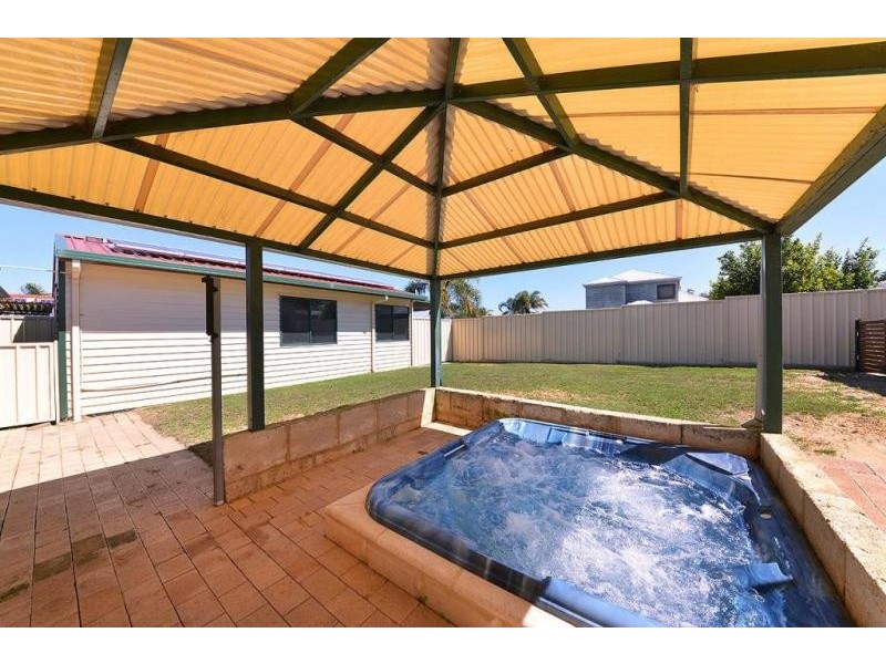 19 Minda Place, Wanneroo WA 6065