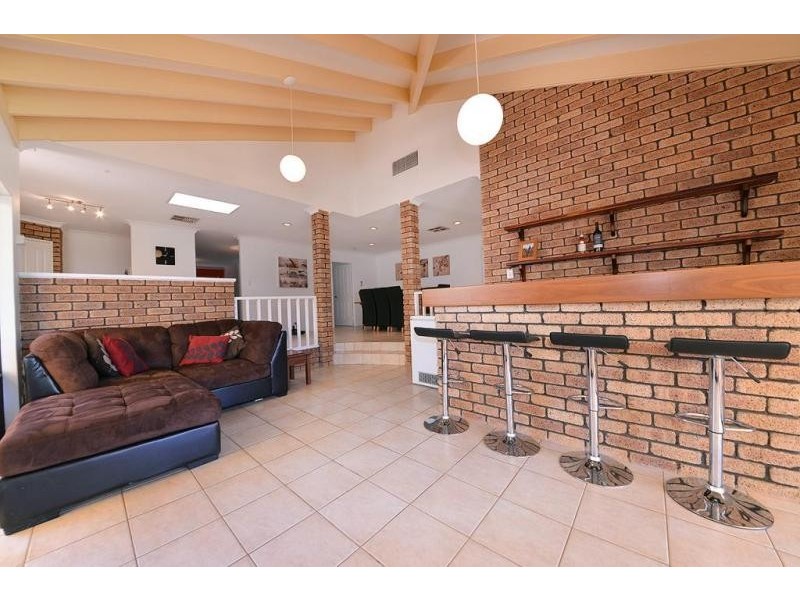 19 Minda Place, Wanneroo WA 6065