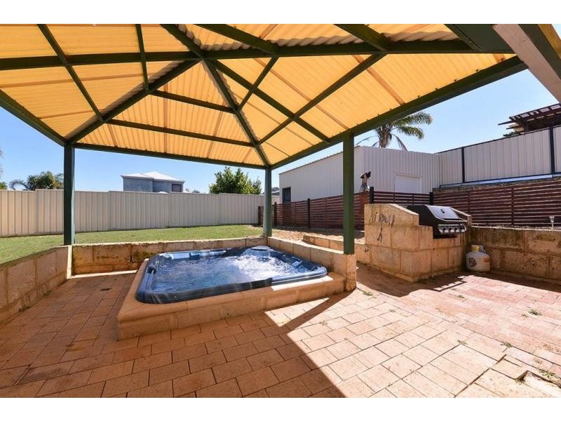 19 Minda Place, Wanneroo WA 6065