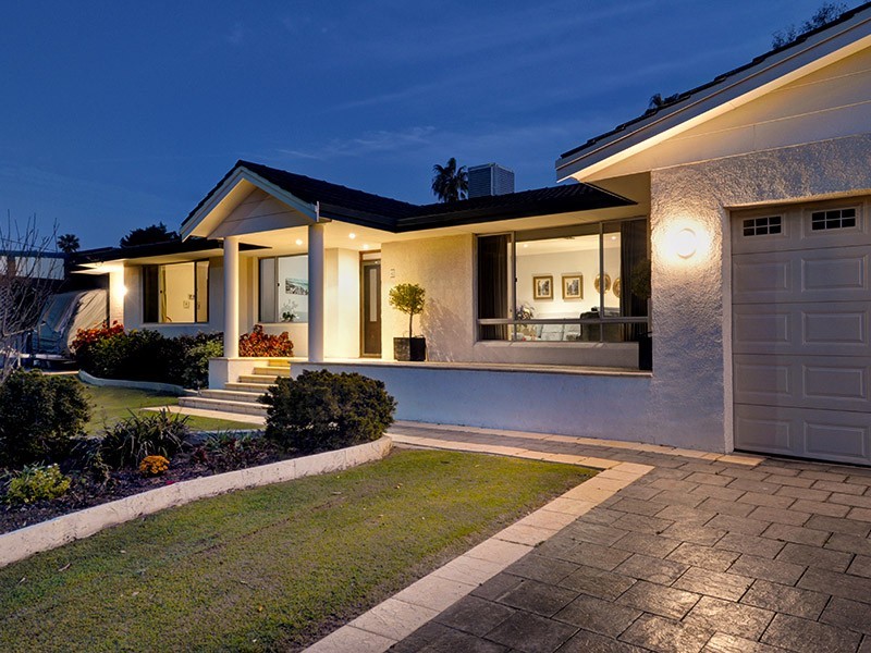 42 Axbridge Street, Karrinyup WA 6018