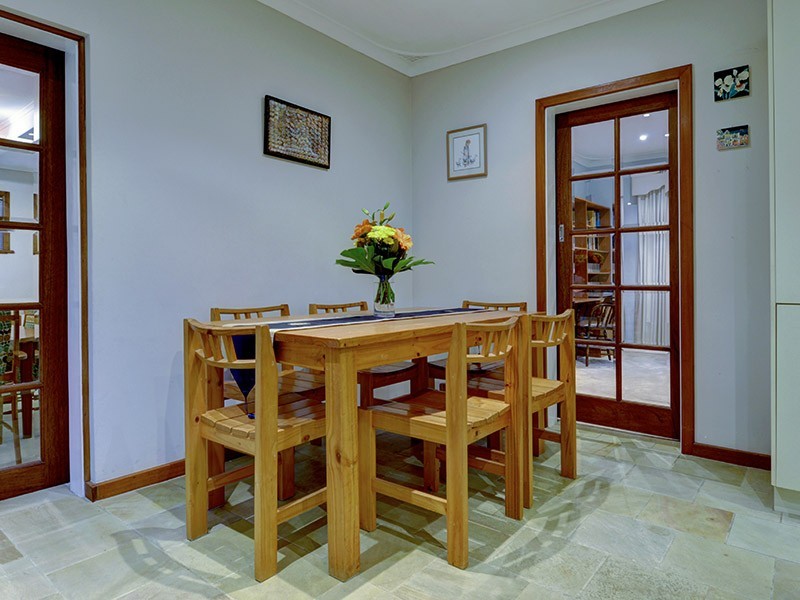 42 Axbridge Street, Karrinyup WA 6018