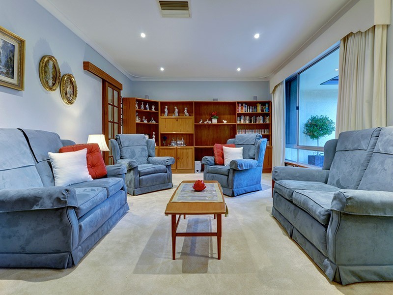 42 Axbridge Street, Karrinyup WA 6018