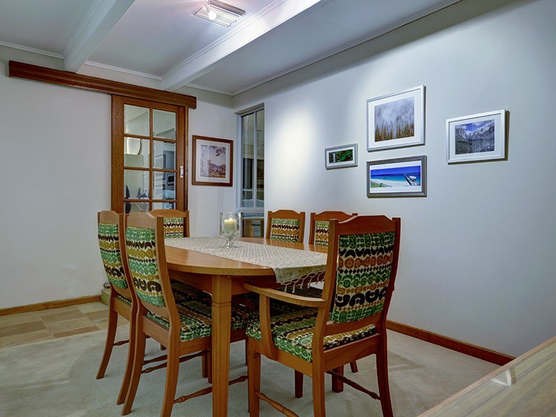 42 Axbridge Street, Karrinyup WA 6018