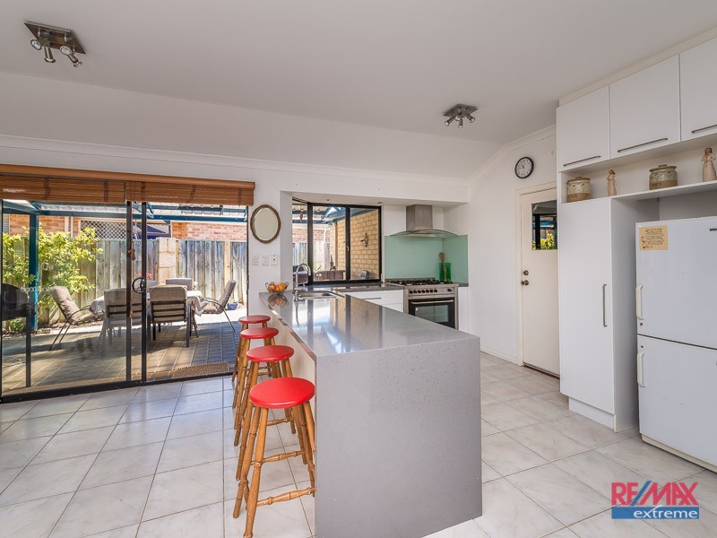 7 Marin Parade, Mindarie WA 6030