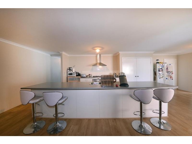 9 Dietes View, Sinagra WA 6065