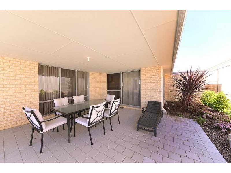 9 Dietes View, Sinagra WA 6065