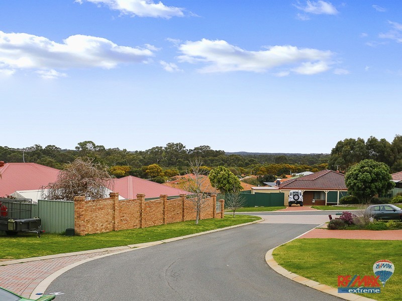 23 Kilmarnock Loop, Kinross WA 6028