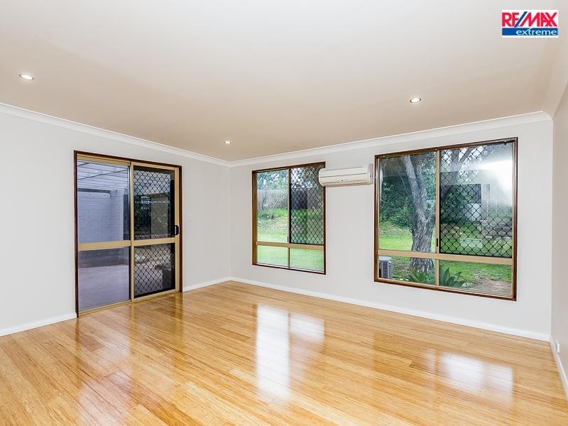 15 Siren Road, Heathridge WA 6027