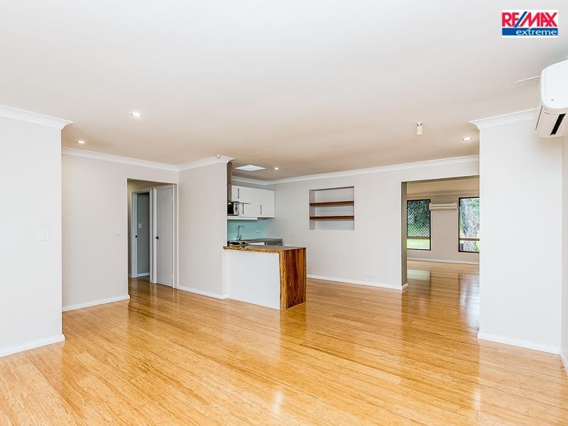 15 Siren Road, Heathridge WA 6027