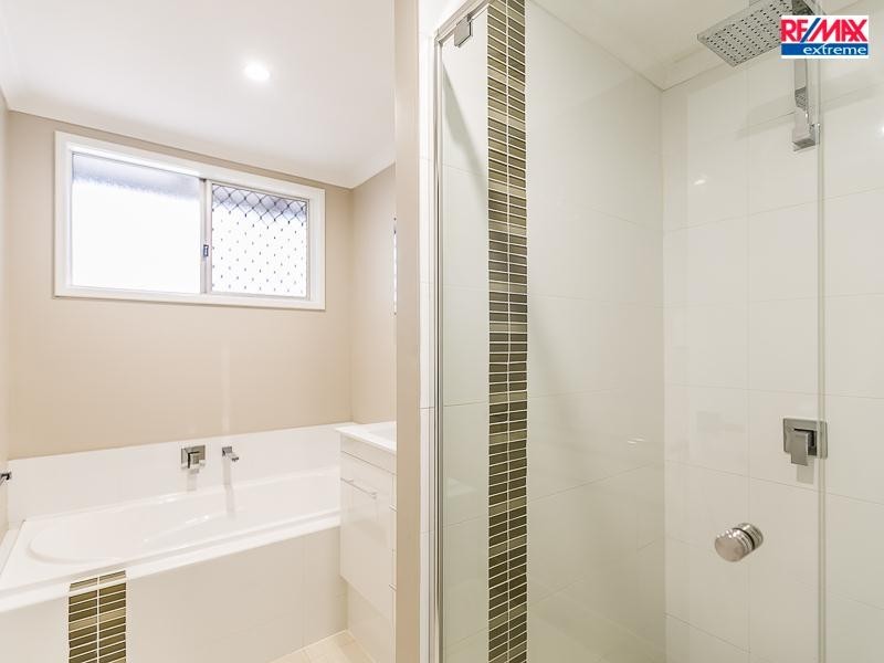 15 Siren Road, Heathridge WA 6027