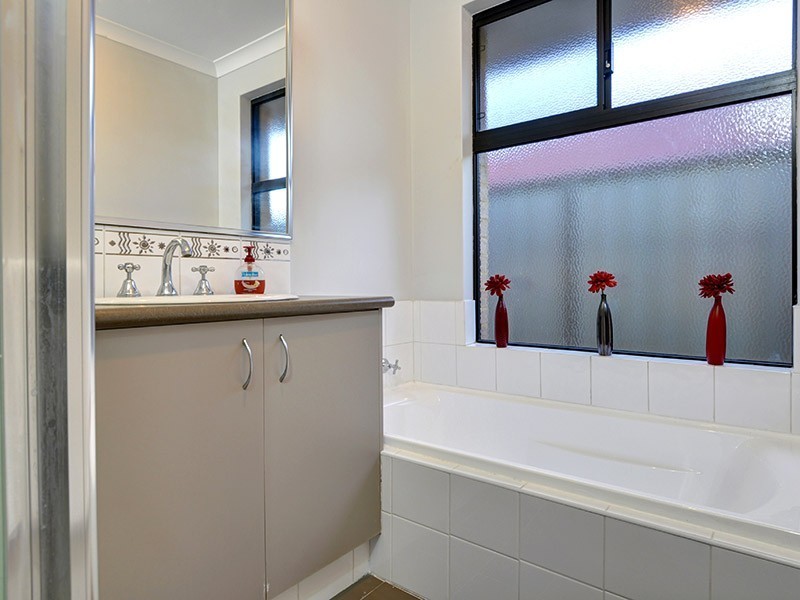 37 Watkins Loop, Tapping WA 6065