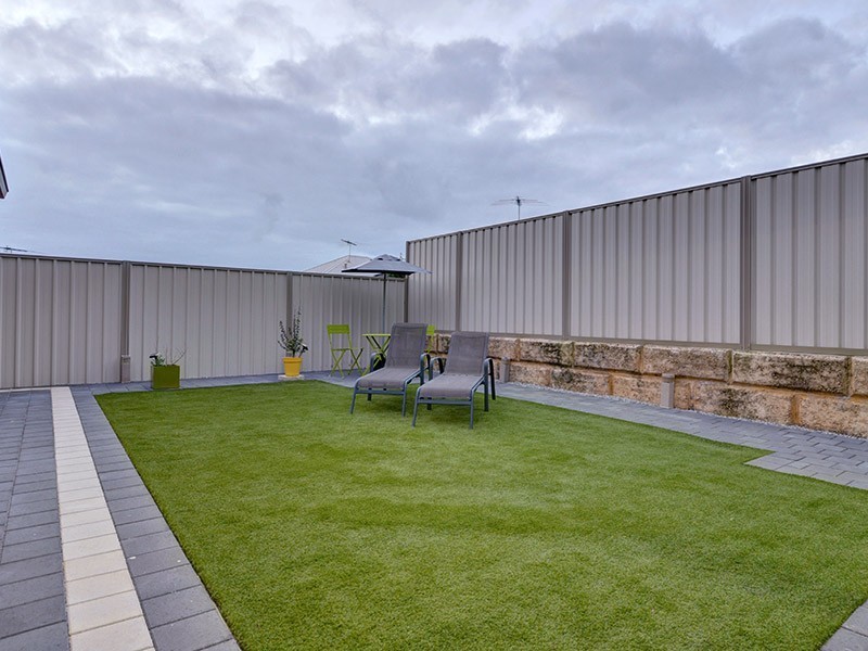 37 Watkins Loop, Tapping WA 6065