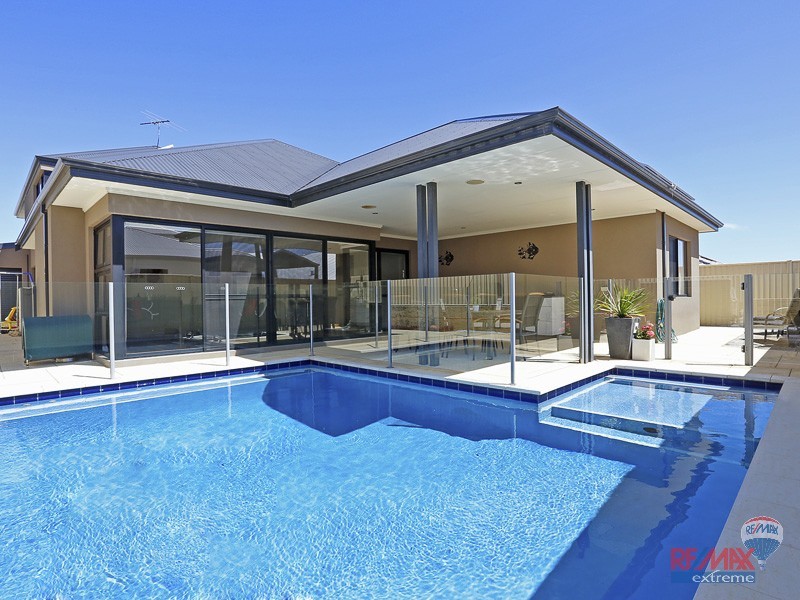 19 Lillico Ave, Burns Beach WA 6028