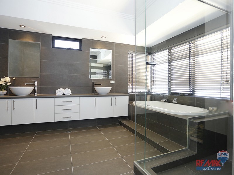19 Lillico Ave, Burns Beach WA 6028