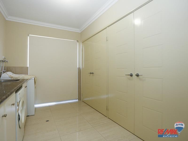 4 Fourmile Ave, Burns Beach WA 6028