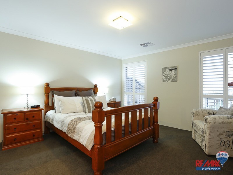 20 Tinsel Street, Yanchep WA 6035