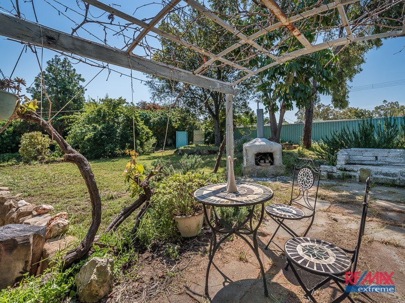 21 Allinson Drive, Girrawheen WA 6064