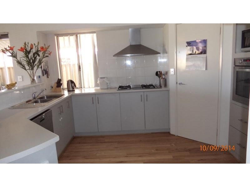 39 Huntly Avenue, Butler WA 6036