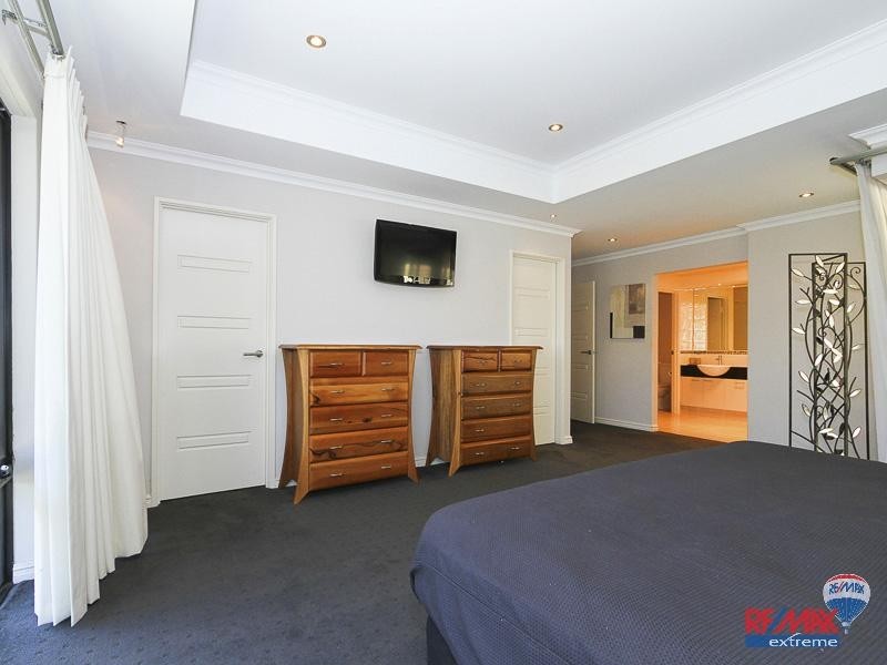 13 Tyringa Crescent, Burns Beach WA 6028