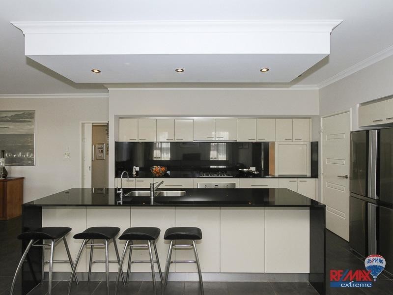 13 Tyringa Crescent, Burns Beach WA 6028