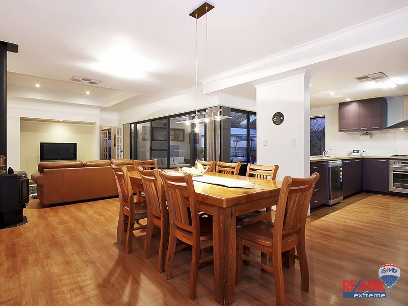 3 Agnes Way, Quinns Rocks WA 6030