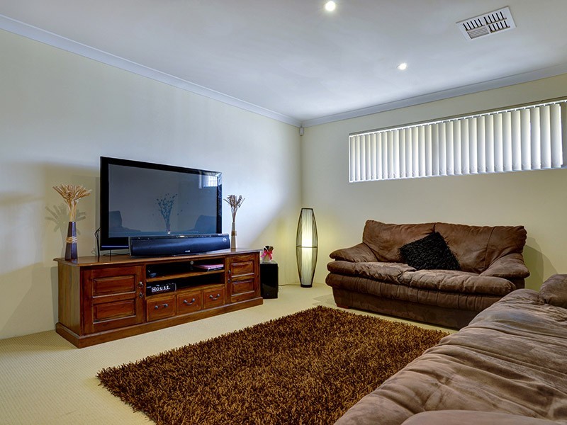 3 Diesel Lane, Tapping WA 6065