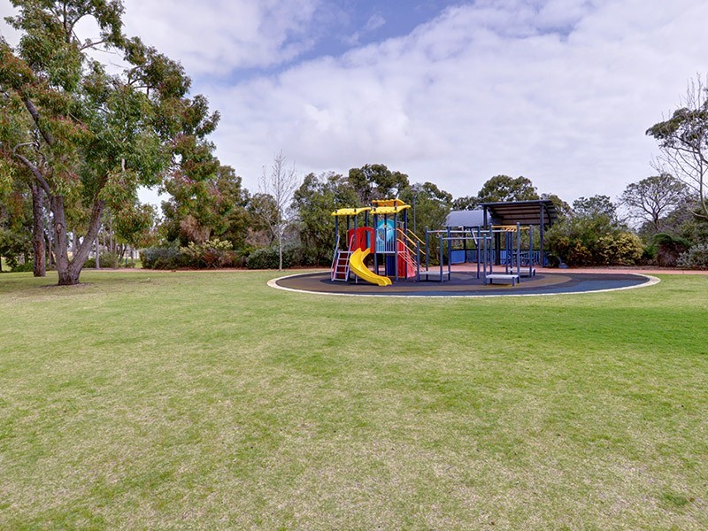 3 Diesel Lane, Tapping WA 6065