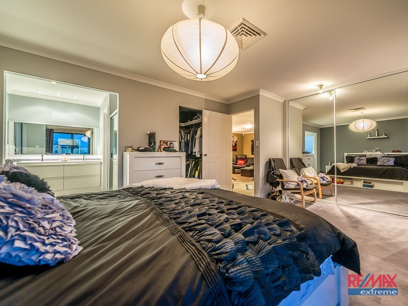 12 Shropshire Crescent, Butler WA 6036