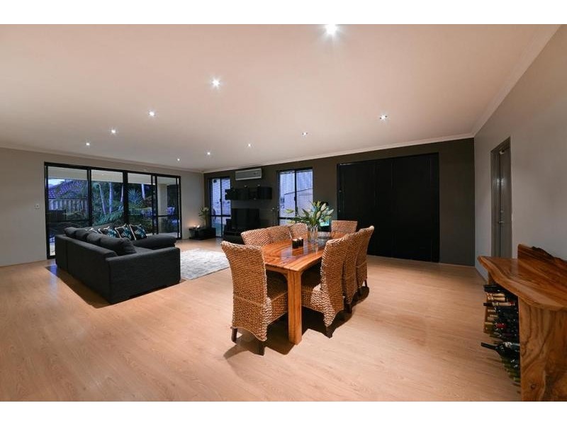 10 Kartner Road, Tapping WA 6065