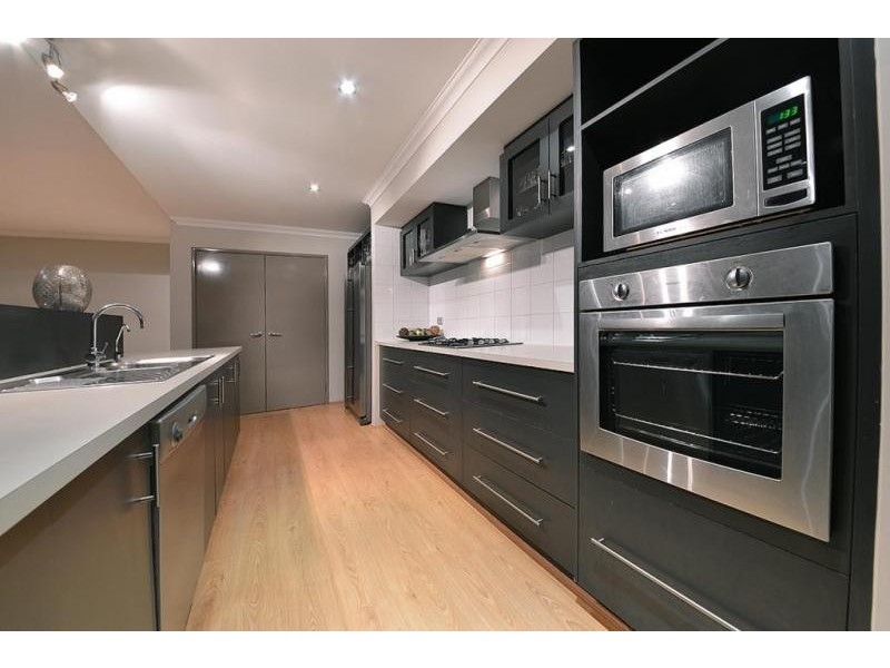 10 Kartner Road, Tapping WA 6065