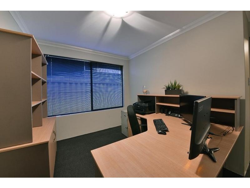 10 Kartner Road, Tapping WA 6065