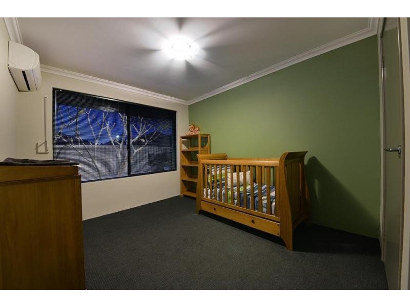 10 Kartner Road, Tapping WA 6065