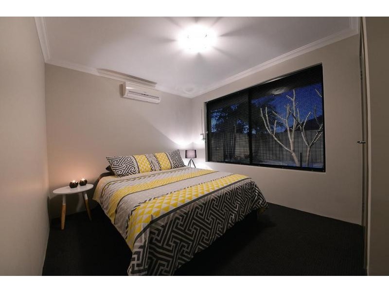 10 Kartner Road, Tapping WA 6065