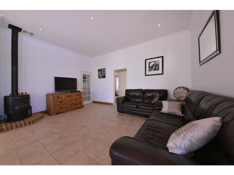 12 Whitecliffe Square, Iluka WA 6028