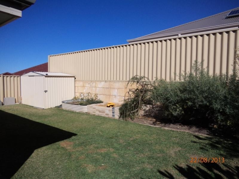 81 Rosegreen, Butler WA 6036